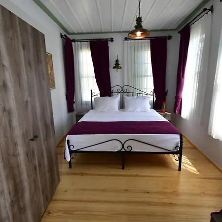 Sun Flora فندق Ayvalı